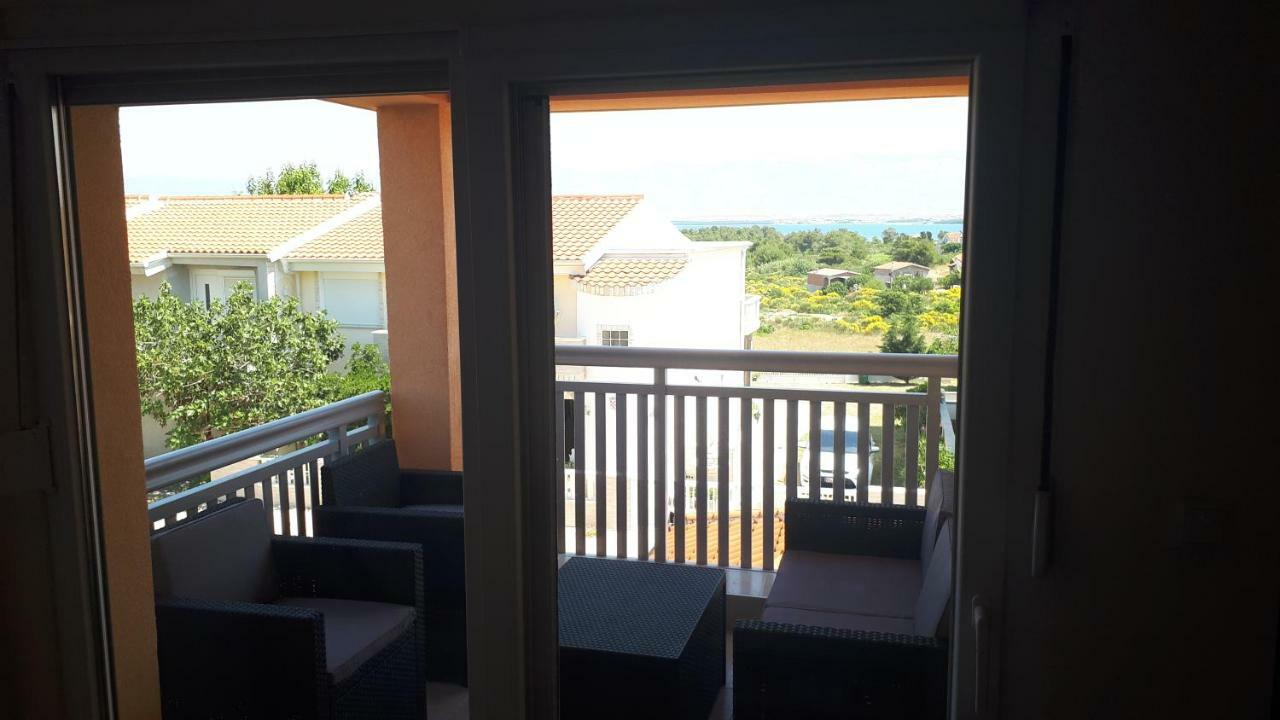 Villa Merjem Vir Ngoại thất bức ảnh
